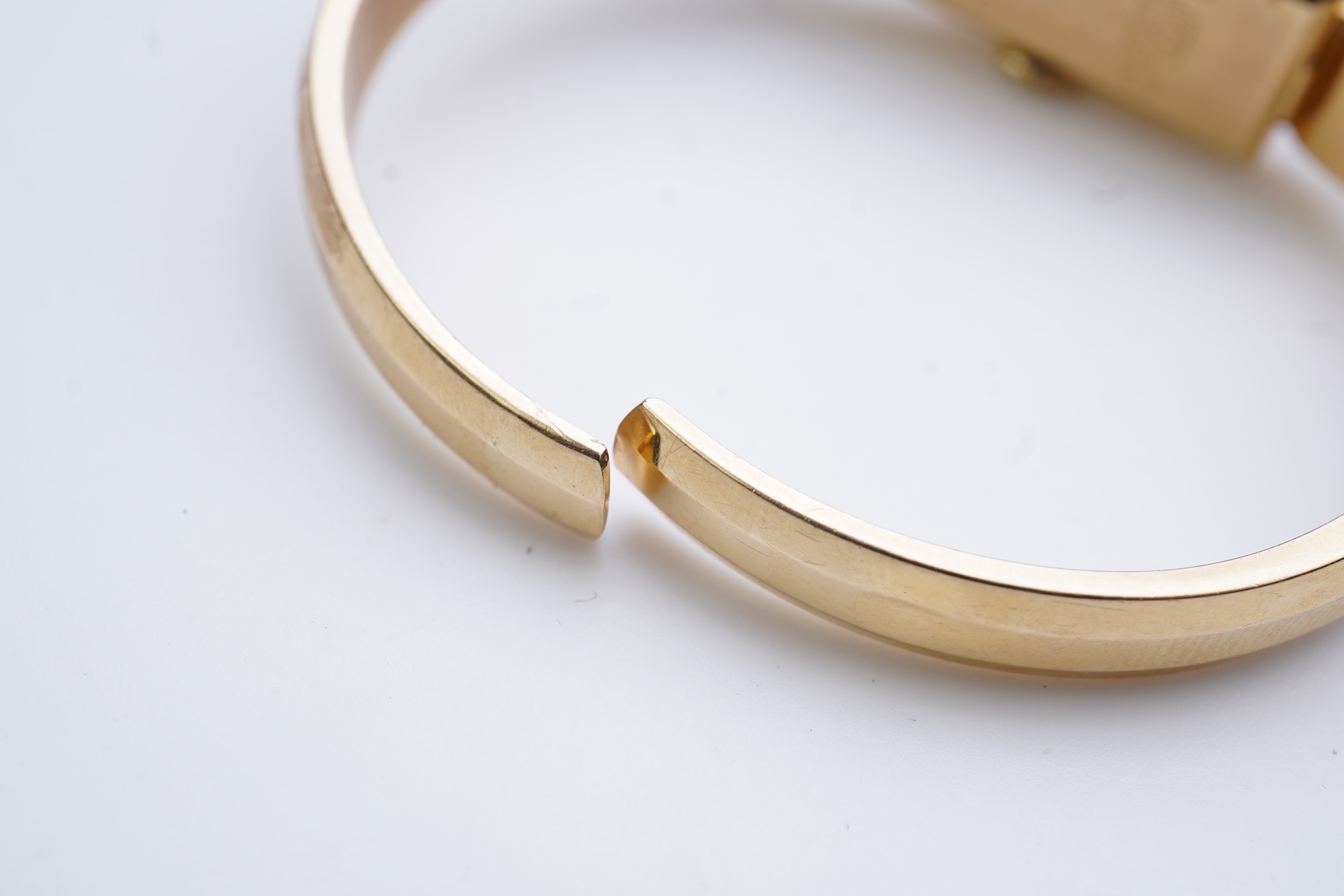 Dulux, a lady's gold Art Moderne cocktail watch, 1930s